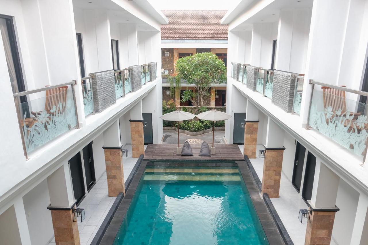 Guyana Hotel Kuta Lombok Esterno foto